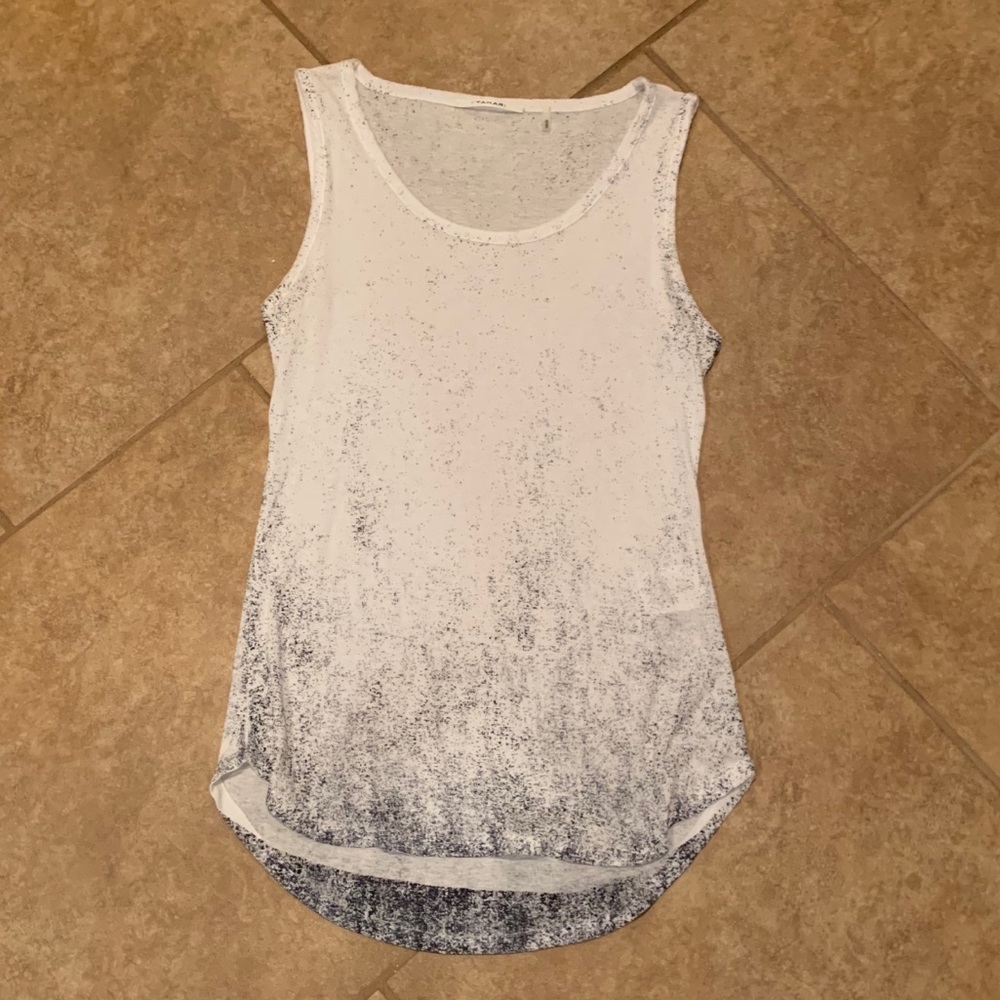 White top with splashing paint